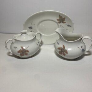 Vintage Royal Doulton TUMBLING LEAVES Bone China CREAM & SUGAR w/LID SET England